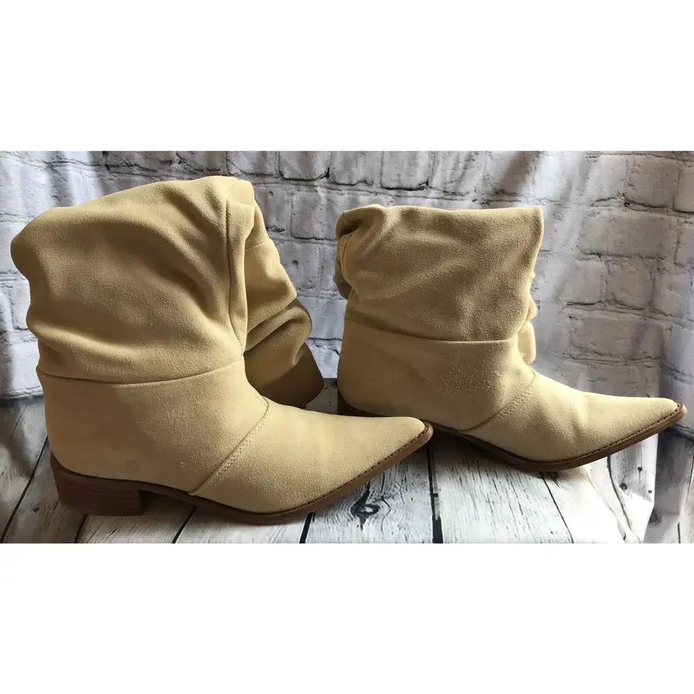 Chinese Laundry Winner Suede Boots Beige Women’s 5.5 M New In Box
